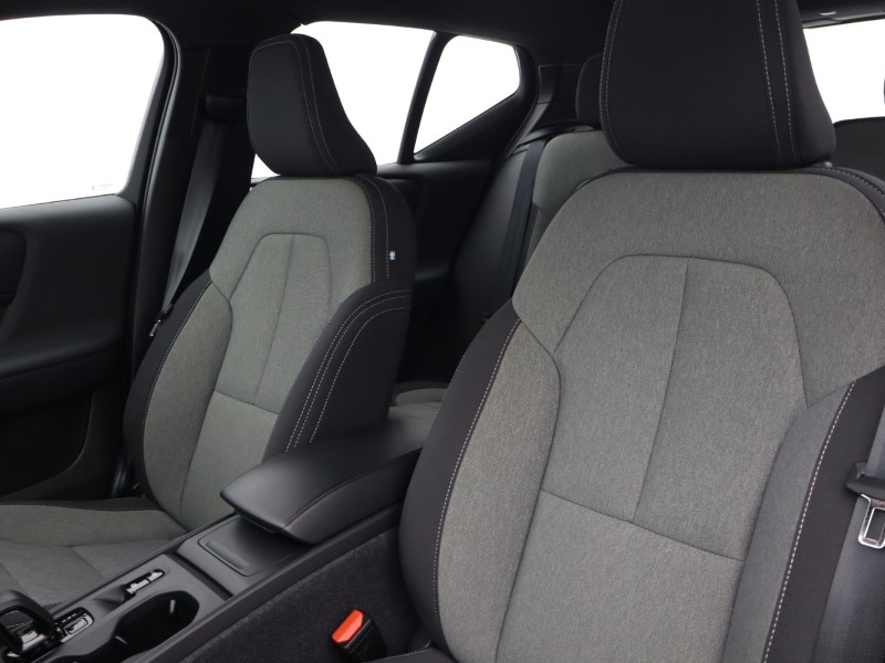 Used Volvo XC40 2024 for sale - 76981338: Photo 16