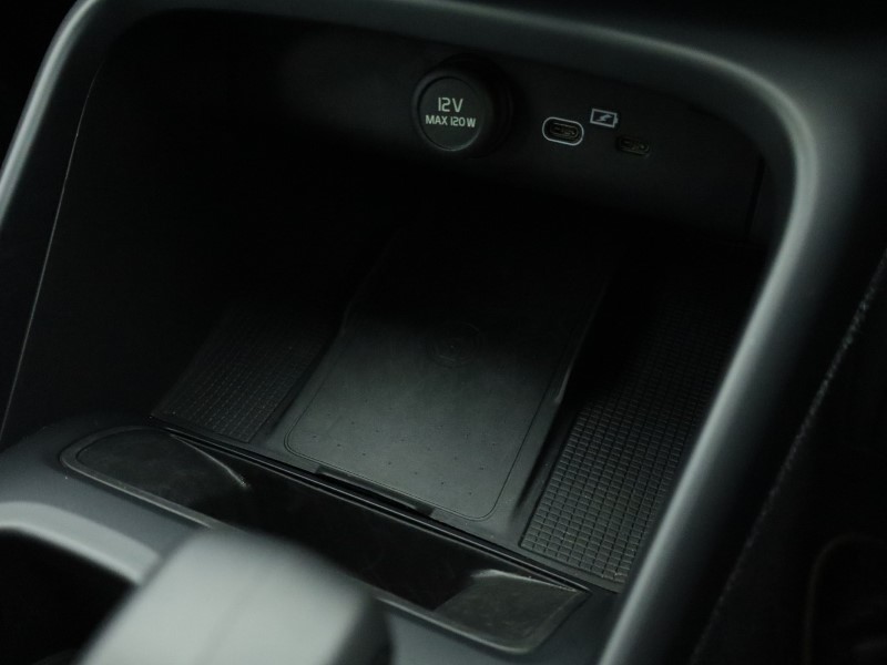 Used Volvo XC40 2024 for sale - 76981338: Photo 41