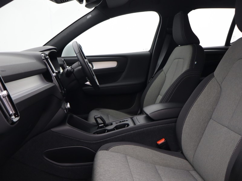 Used Volvo XC40 2024 for sale - 76981338: Photo 5