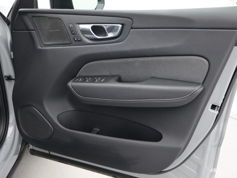 Used Volvo XC60 2025 for sale - 76981686: Photo 16