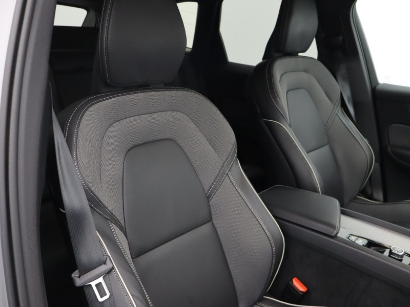 Used Volvo XC60 2025 for sale - 76981686: Photo 25