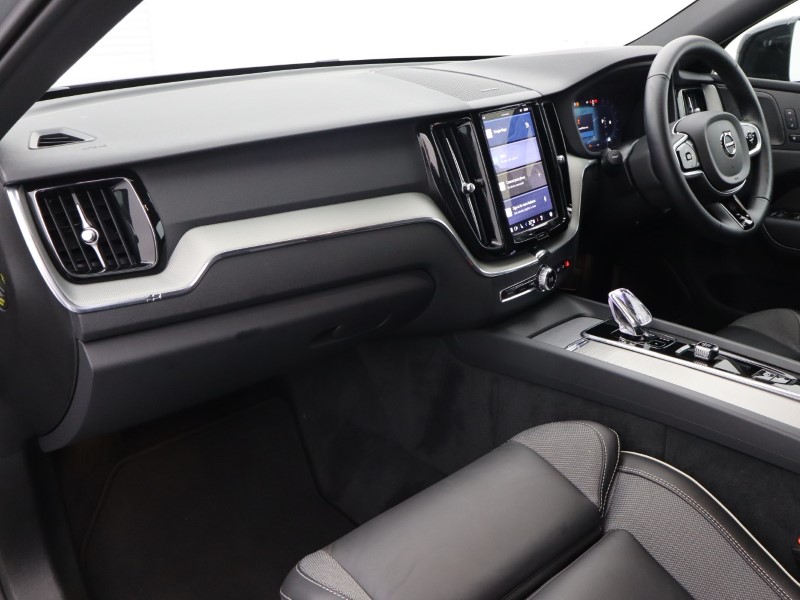 Used Volvo XC60 2025 for sale - 76981686: Photo 28