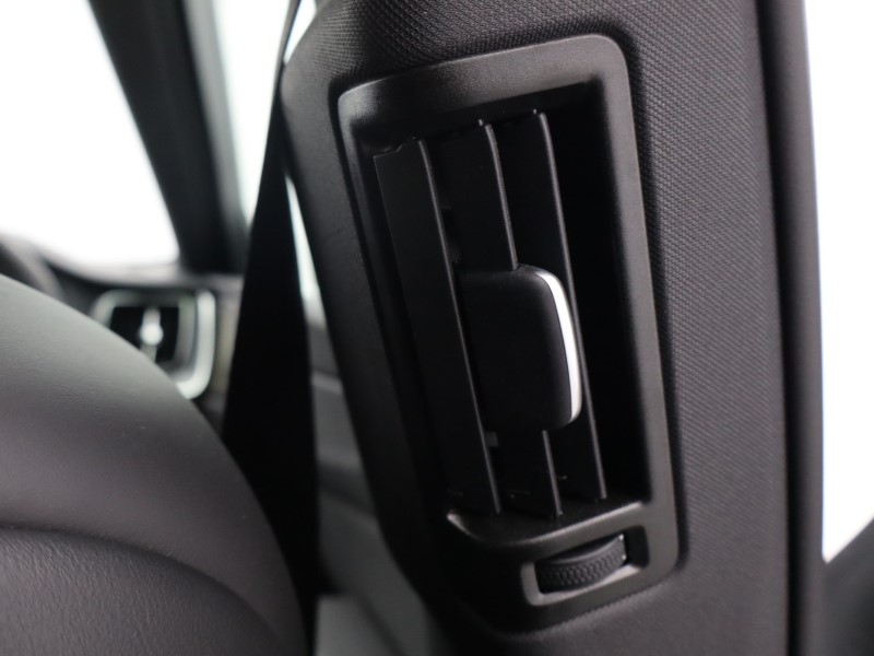 Used Volvo XC60 2025 for sale - 76981686: Photo 33