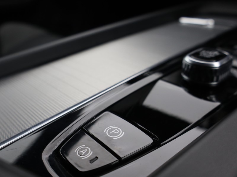 Used Volvo XC60 2025 for sale - 76981686: Photo 47