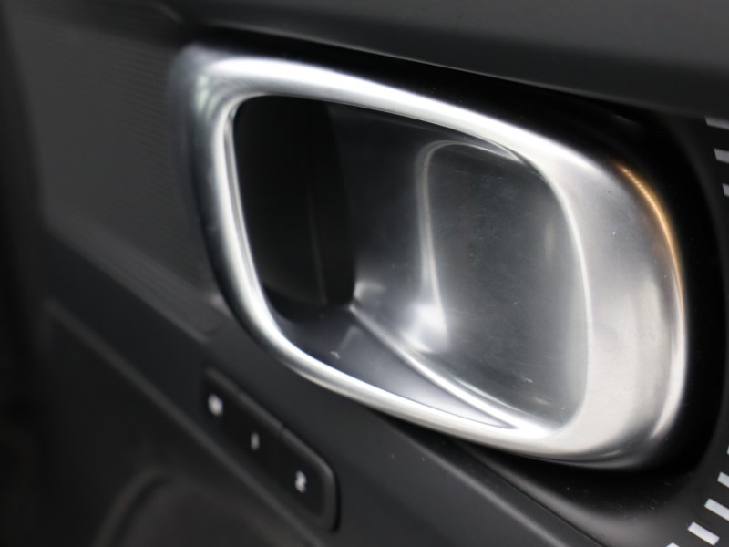 Used Volvo XC40 2024 for sale - 76981399: Photo 18