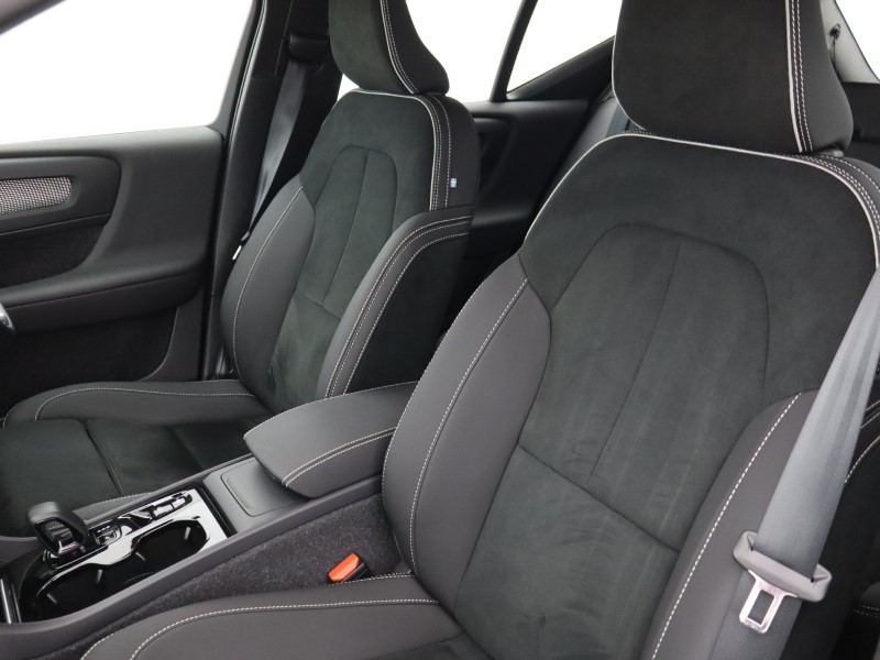 Used Volvo XC40 2024 for sale - 76981399: Photo 26