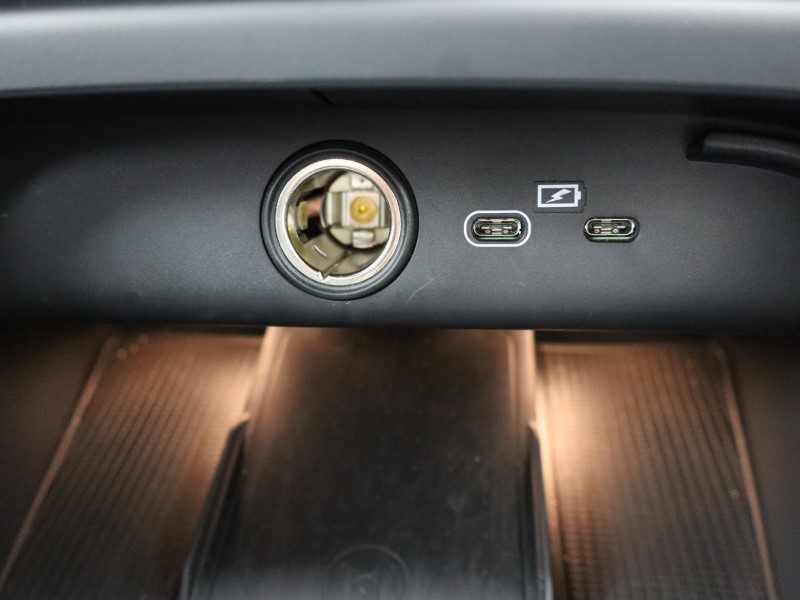 Used Volvo XC40 2024 for sale - 76981399: Photo 43