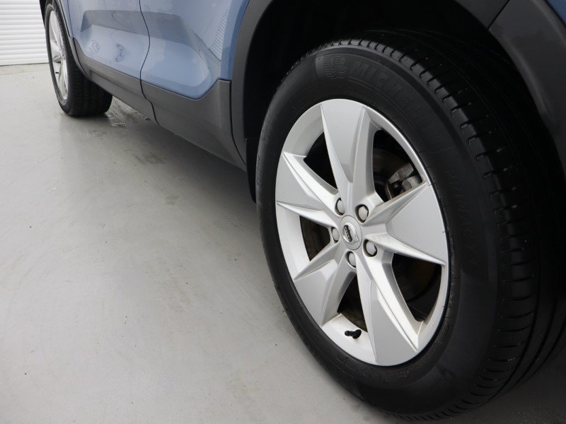 Used Volvo XC40 2023 for sale - 76981646: Photo 13