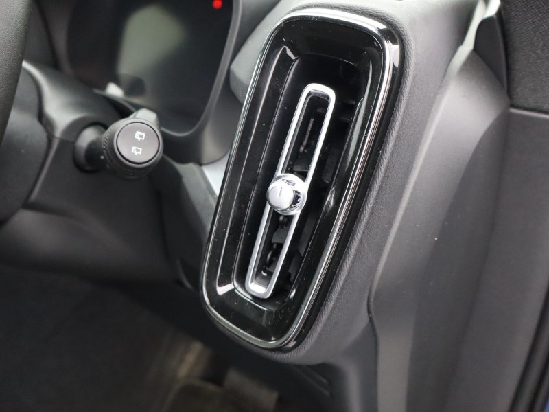 Used Volvo XC40 2023 for sale - 76981646: Photo 20