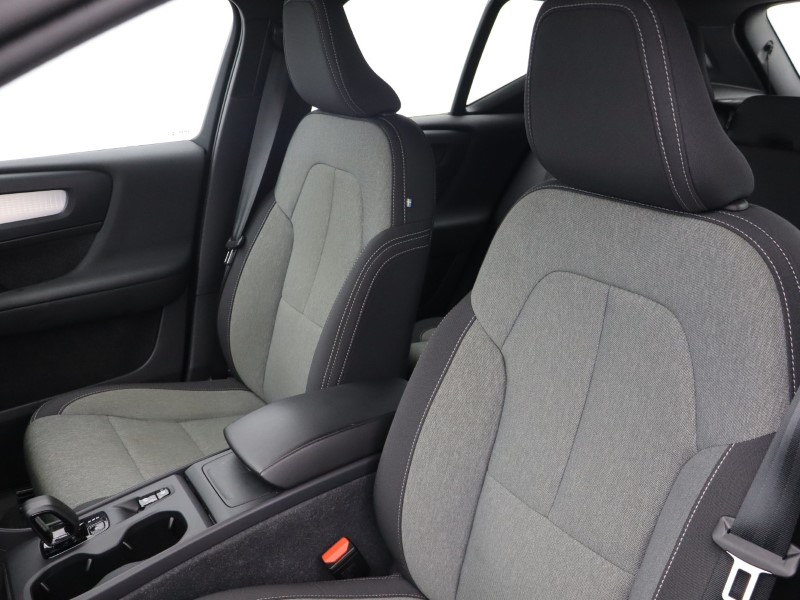 Used Volvo XC40 2023 for sale - 76981646: Photo 24