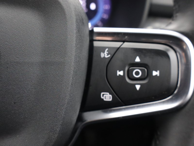 Used Volvo XC40 2023 for sale - 76981646: Photo 33