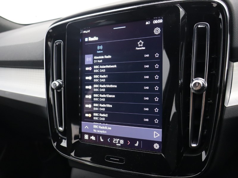 Used Volvo XC40 2023 for sale - 76981646: Photo 37