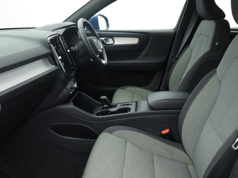 Used Volvo XC40 2023 for sale - 76981646: Photo 5