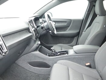 Used Volvo C40 2023 for sale - 77285812: Photo