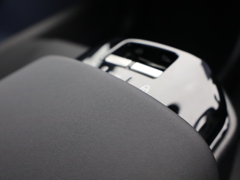 Used Volvo EX30 2025 for sale - 76980971: Photo 41