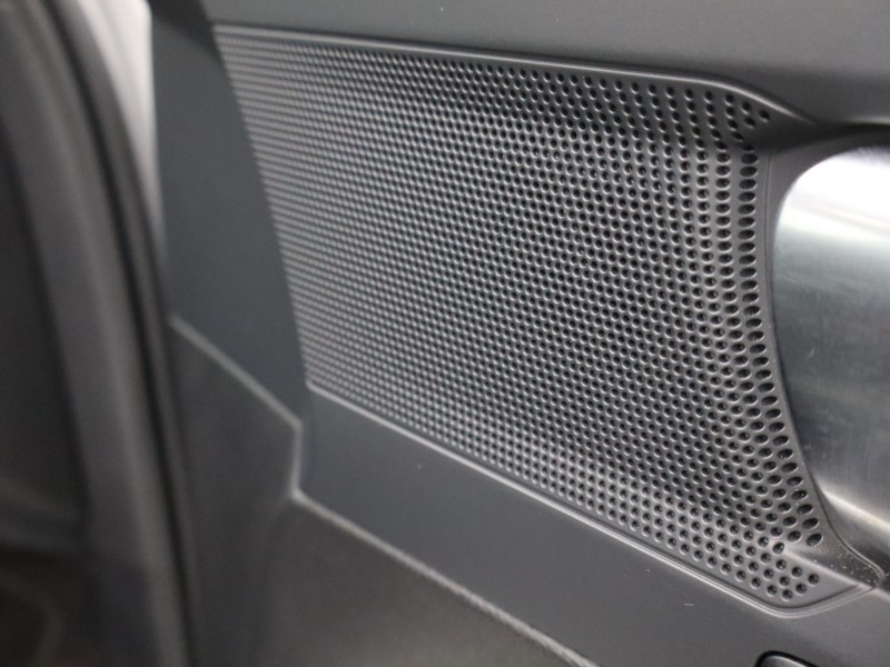 Used Volvo XC40 2024 for sale - 76982351: Photo 31