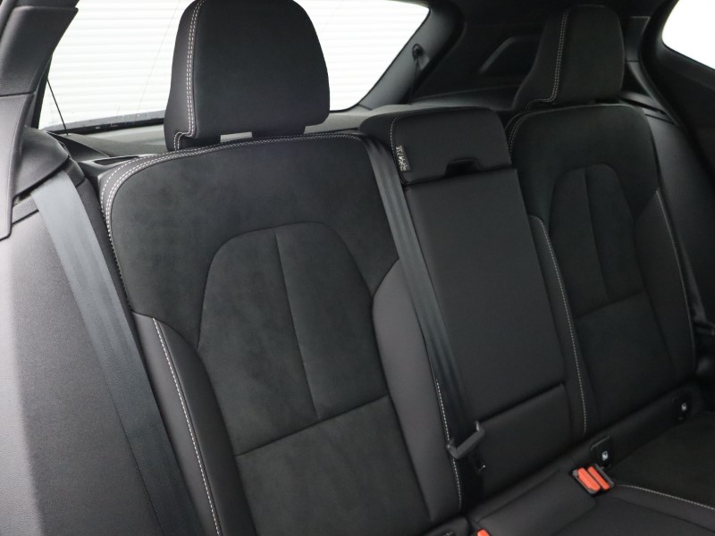 Used Volvo XC40 2024 for sale - 76982351: Photo 46