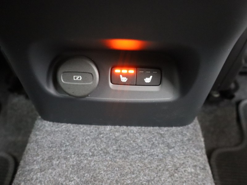 Used Volvo XC40 2024 for sale - 76982351: Photo 47