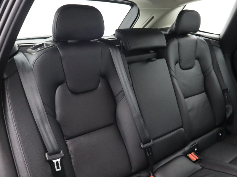 Used Volvo XC60 2022 for sale - 76982087: Photo 33