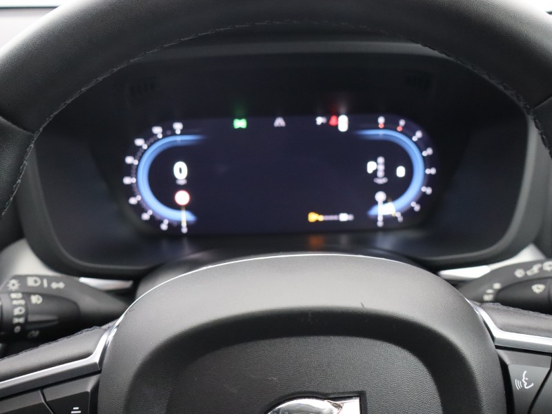 Used Volvo XC60 2022 for sale - 76982087: Photo 40