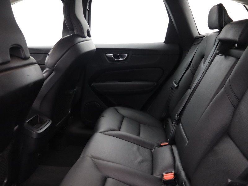 Used Volvo XC60 2022 for sale - 76982087: Photo 7