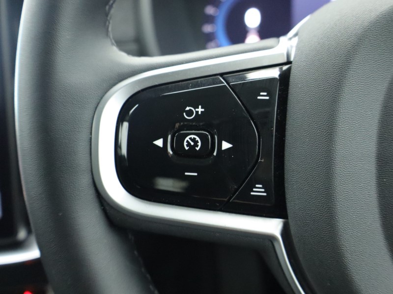 Used Volvo XC90 2025 for sale - 76982142: Photo 100