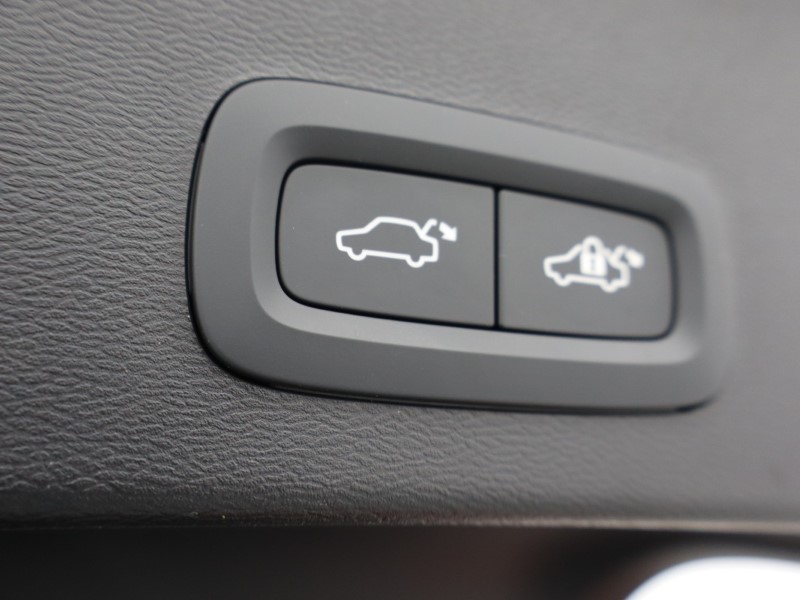 Used Volvo XC40 2025 for sale - 77005483: Photo 18