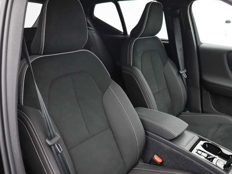 Used Volvo XC40 2025 for sale - 77005483: Photo 39