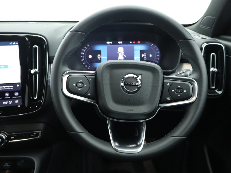 Used Volvo XC40 2025 for sale - 77005483: Photo 49