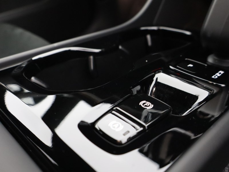 Used Volvo XC40 2025 for sale - 77005483: Photo 64