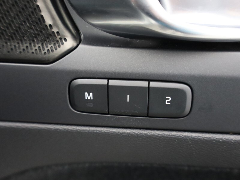 Used Volvo XC40 2021 for sale - 77127647: Photo 31