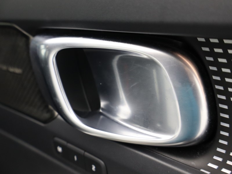 Used Volvo XC40 2021 for sale - 77127647: Photo 33