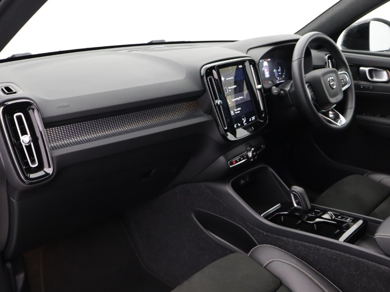 Used Volvo XC40 2021 for sale - 77127647: Photo 40