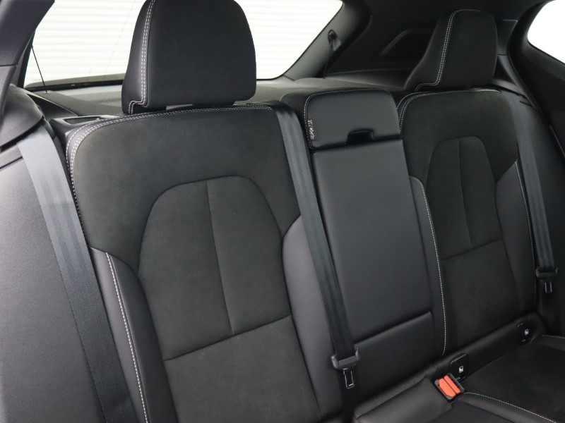 Used Volvo XC40 2021 for sale - 77127647: Photo 44