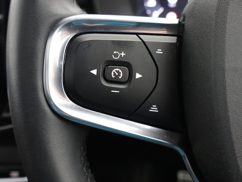 Used Volvo XC40 2021 for sale - 77127647: Photo 50