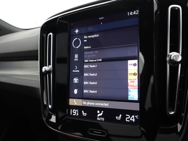 Used Volvo XC40 2021 for sale - 77127647: Photo 56