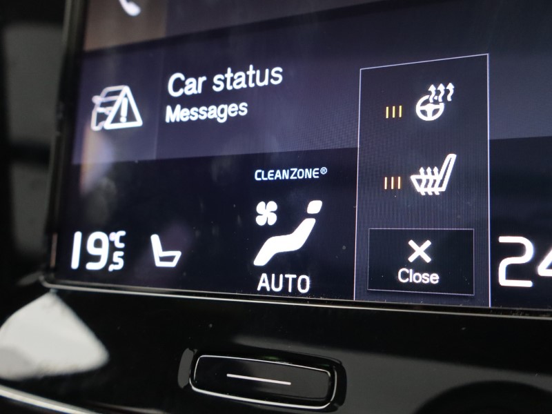 Used Volvo XC40 2021 for sale - 77127647: Photo 57