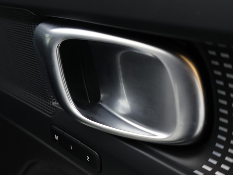 Used Volvo XC40 2025 for sale - 76981346: Photo 18