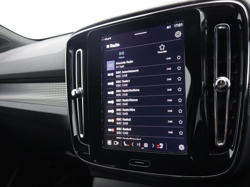 Used Volvo XC40 2025 for sale - 76981346: Photo 40