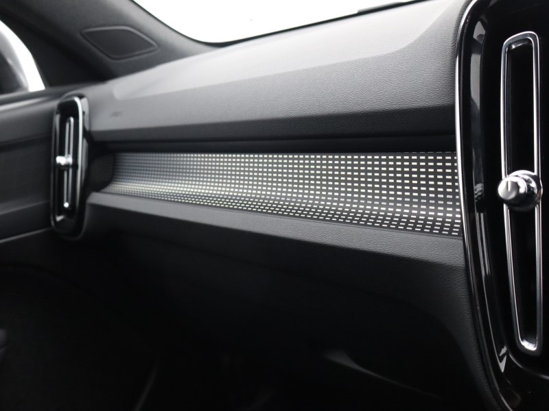 Used Volvo XC40 2025 for sale - 76981346: Photo 45