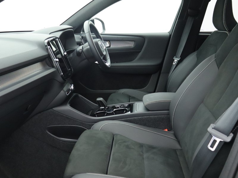 Used Volvo XC40 2025 for sale - 76981346: Photo 5