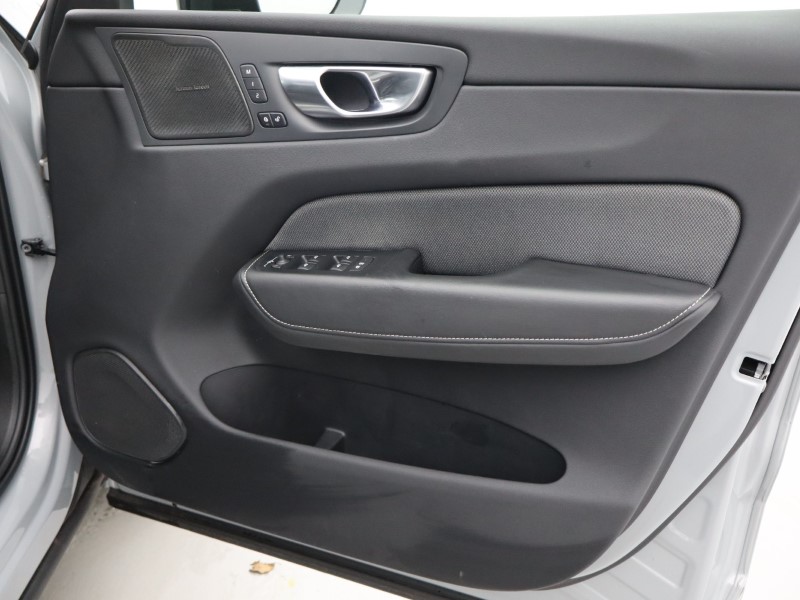 Used Volvo XC60 2025 for sale - 76981412: Photo 16