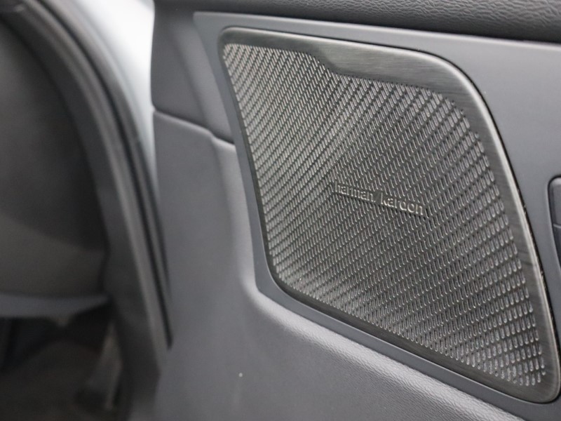 Used Volvo XC60 2025 for sale - 76981412: Photo 17