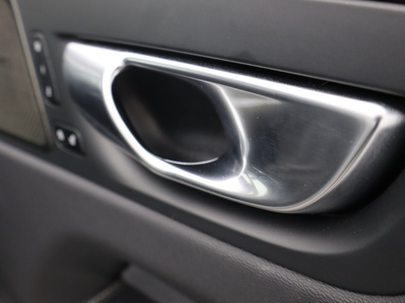 Used Volvo XC60 2025 for sale - 76981412: Photo 19