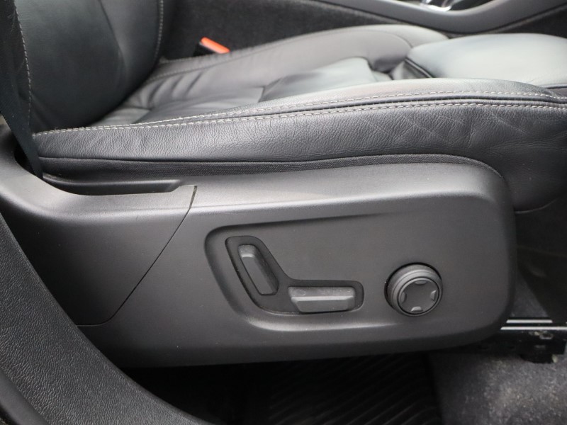 Used Volvo XC40 2023 for sale - 78092981: Photo 35