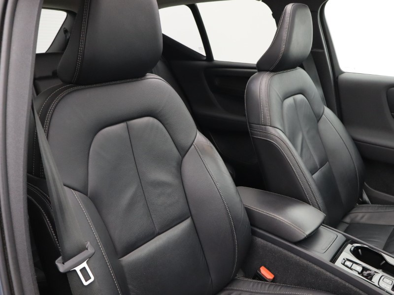 Used Volvo XC40 2023 for sale - 78092981: Photo 38