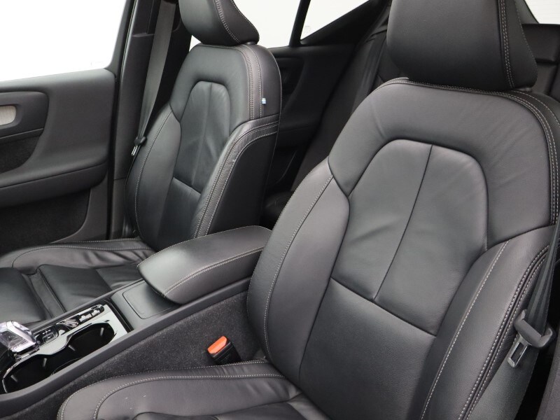 Used Volvo XC40 2023 for sale - 78092981: Photo 39