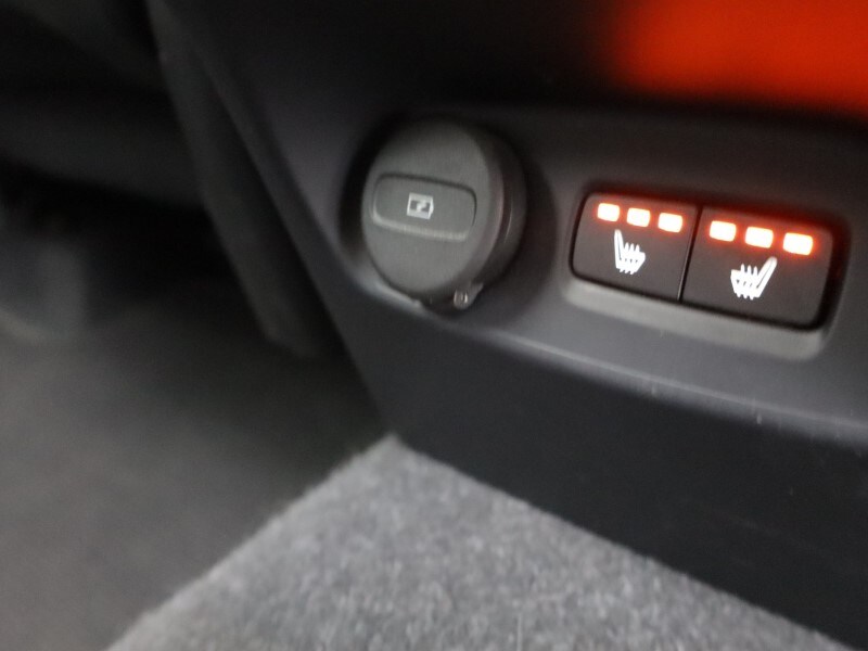 Used Volvo XC40 2023 for sale - 78092981: Photo 49