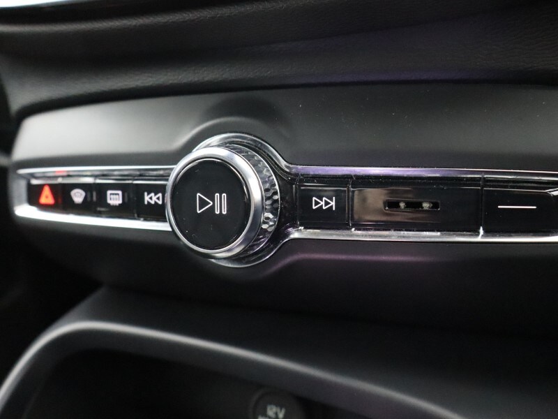 Used Volvo XC40 2023 for sale - 78092981: Photo 59