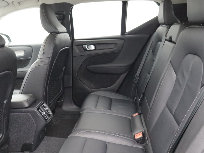 Used Volvo XC40 2023 for sale - 78092981: Photo 8